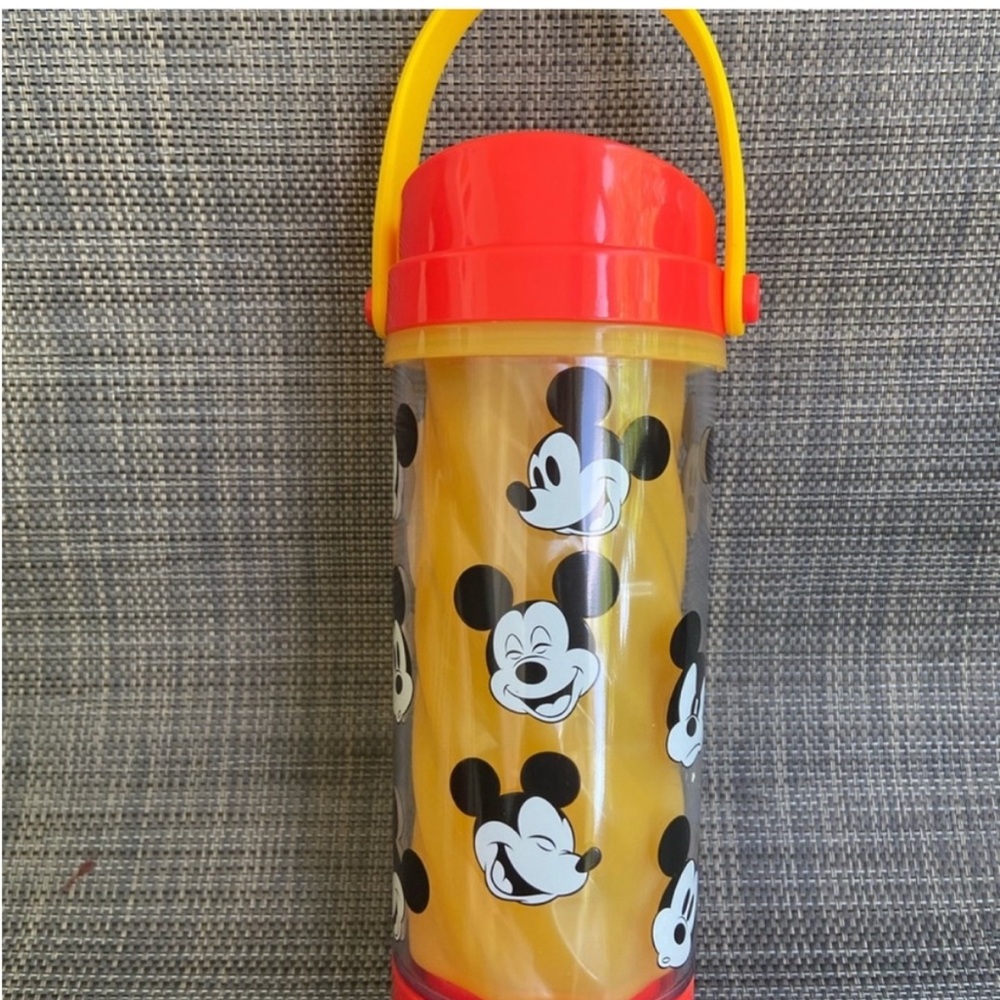 Disney‎ Mickey Mouse Tumbler Cup Color Changing Flip Top And Straw - Picture 2 of 4